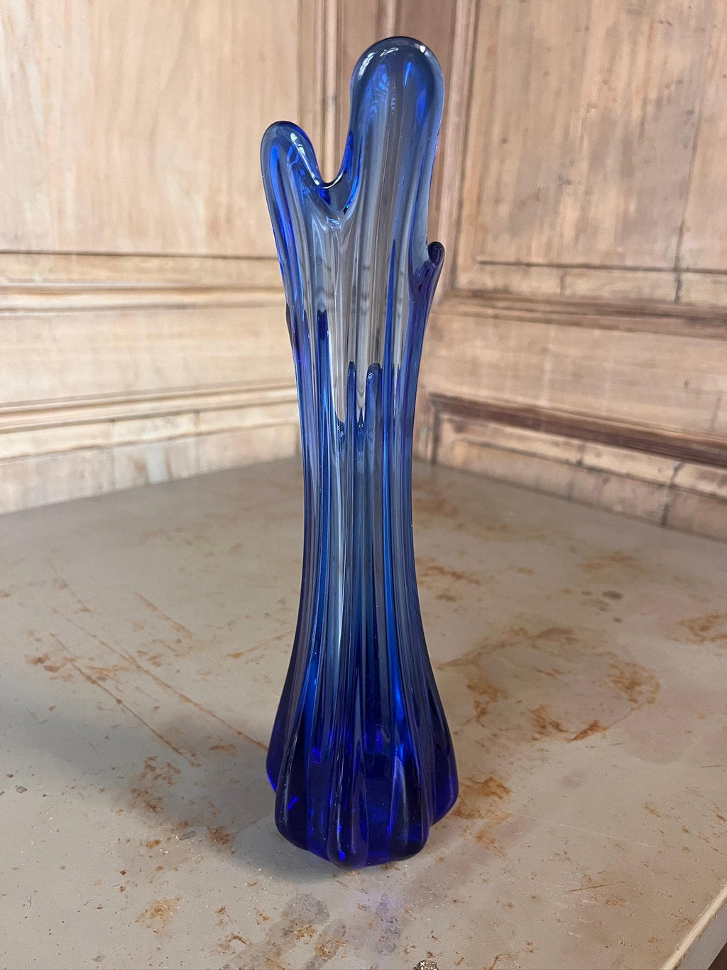Vase Soliflore Étiré Vintage – Verre d'Art Bleu Cobalt – Style Scandinave Années 60/70