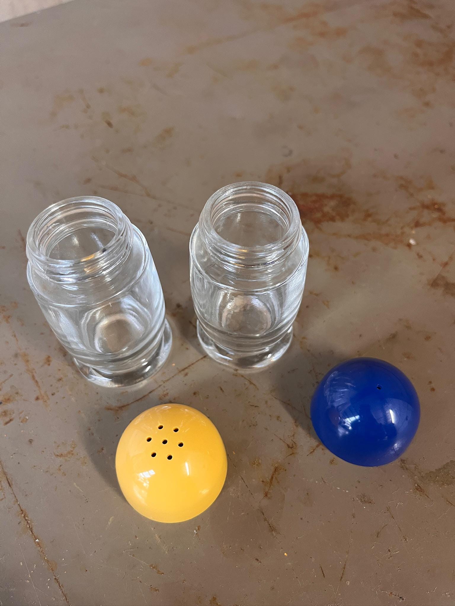 Duo Salière et Poivrière Capsule Vintage ARC France – Pop Art – Années 70