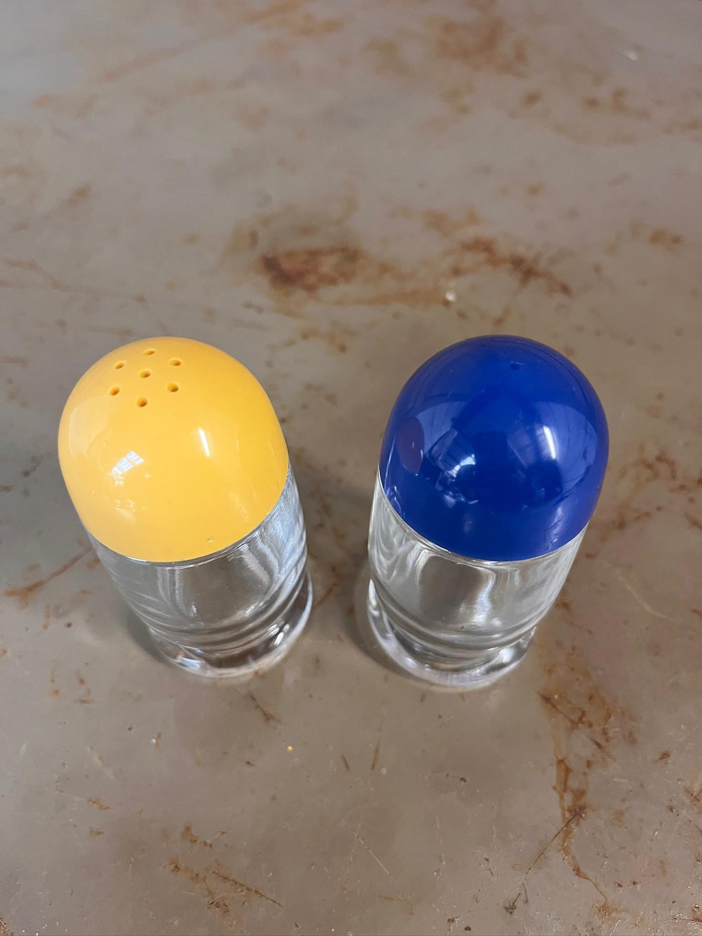 Duo Salière et Poivrière Capsule Vintage ARC France – Pop Art – Années 70