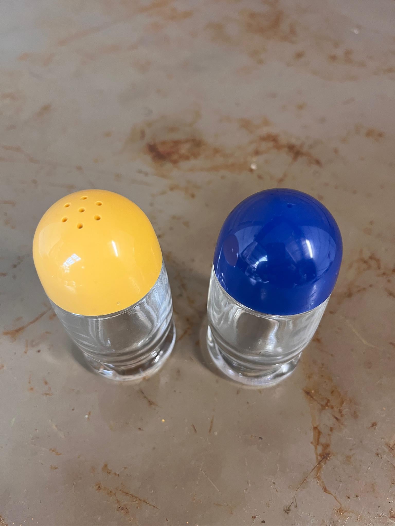 Duo Salière et Poivrière Capsule Vintage ARC France – Pop Art – Années 70