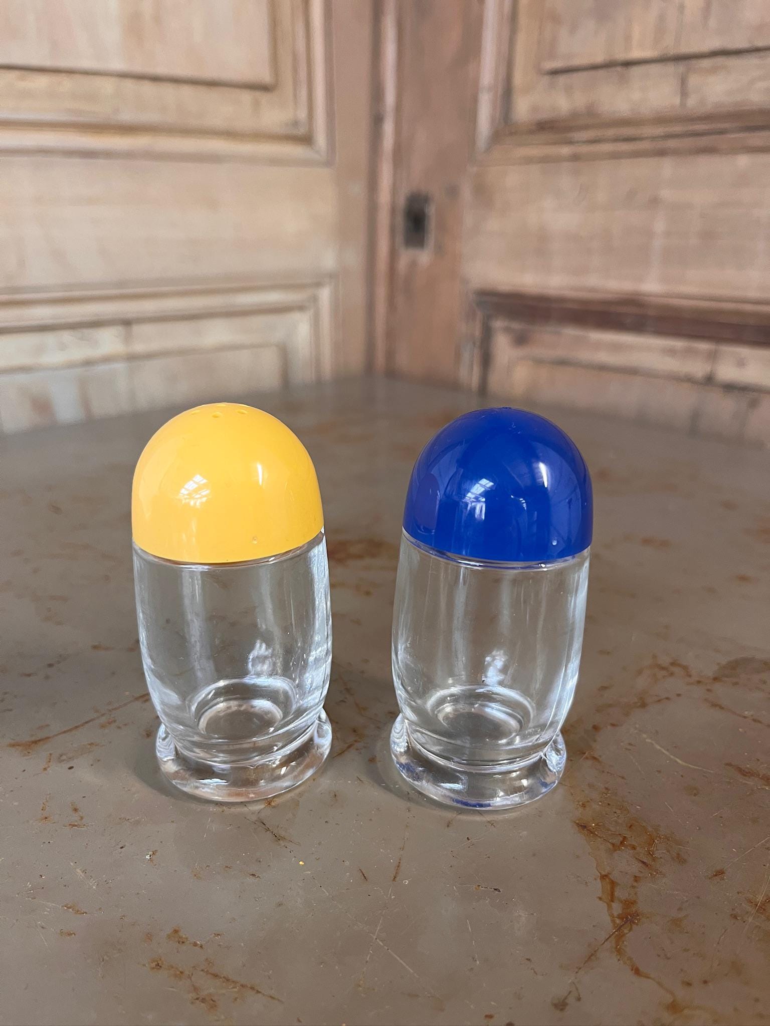 Duo Salière et Poivrière Capsule Vintage ARC France – Pop Art – Années 70