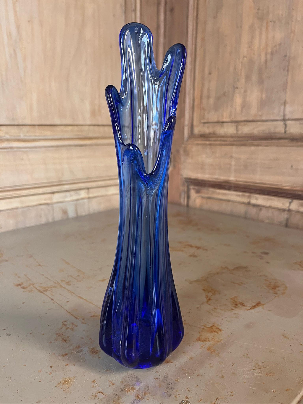 Vase Soliflore Étiré Vintage – Verre d'Art Bleu Cobalt – Style Scandinave Années 60/70