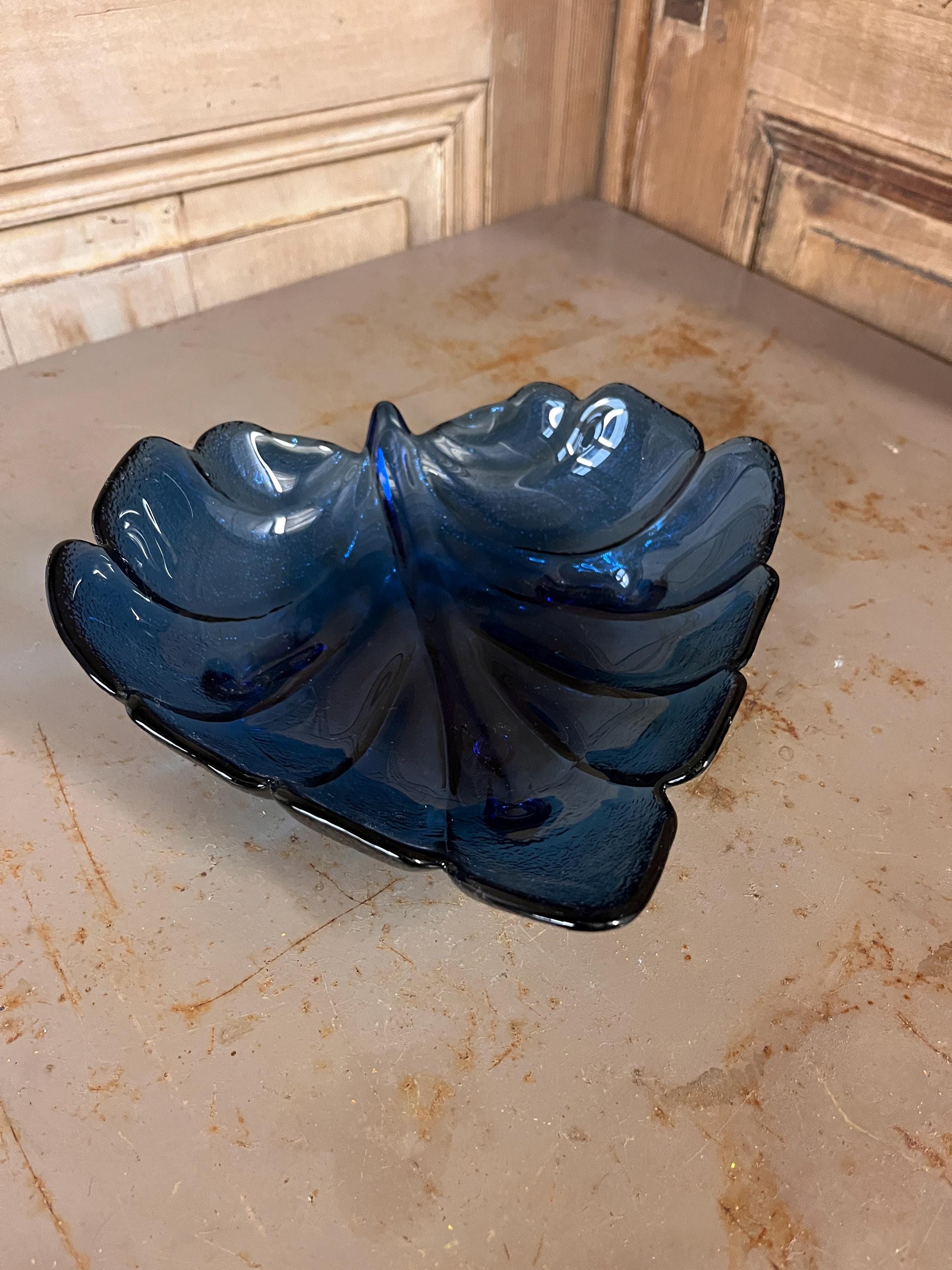 Vide-Poches Vintage en Verre Bleu Cobalt – Forme Feuille Tripode – Années 70